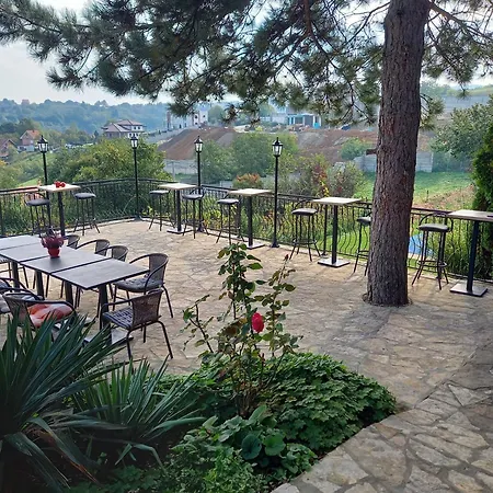 Apartment Beautiful House Sremska Kamenica